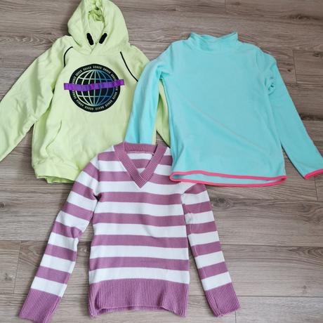 Mikiny 158, reserved,158