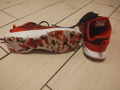 Tenisky halovky, decathlon,39