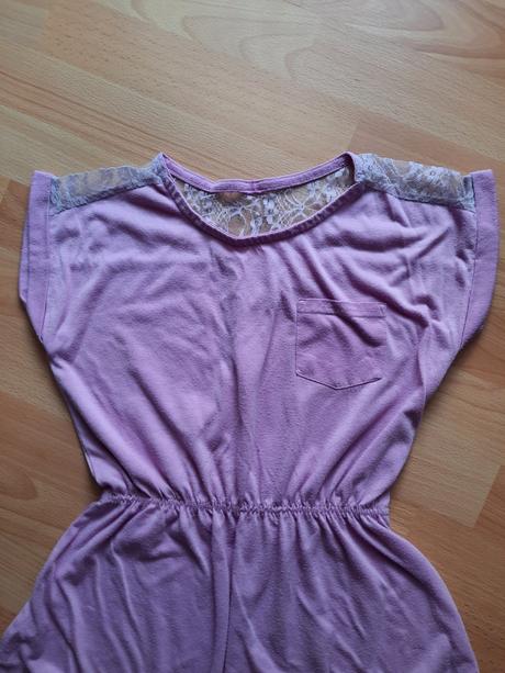 Dievčenské šaty, 128