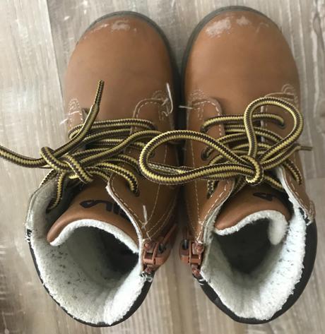 Oteplené topánočky, fila,22