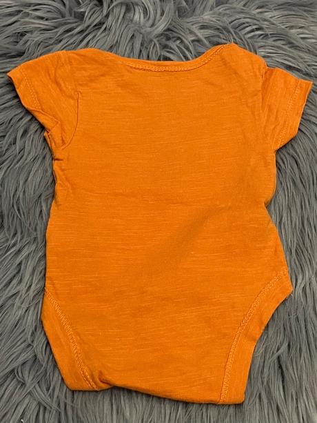 Chlapčenské body oranžové primark (56), primark,56
