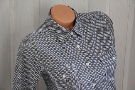 Bielo modrá vzorovaná košeľa m, m