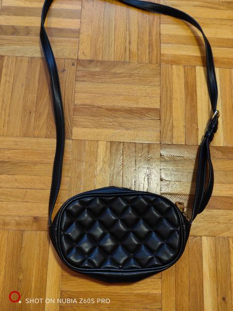 Love moschino originál luxusná crossbody, love moschino