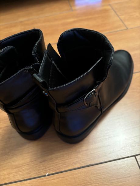 Topánky prechodné, clara barson,40