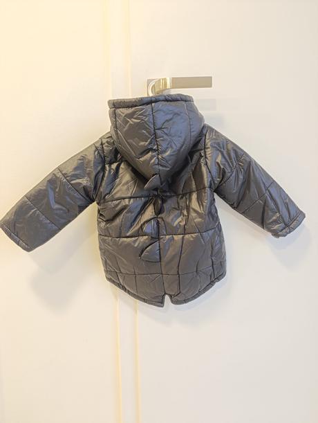 Detská čierna dráčiková bunda - veľkosť 100, 98