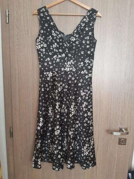 Letné šaty, 38