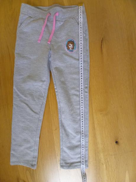 Tepláky s princeznou sofiou, disney,116