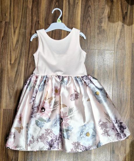 Nádherné šaty, h&m,116