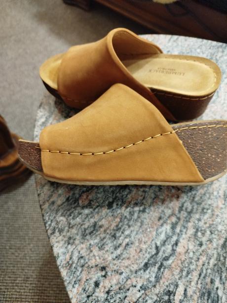 Kožené šľapky, 36