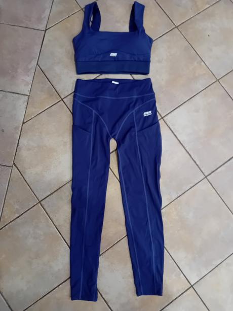 Dámsky športový set, s