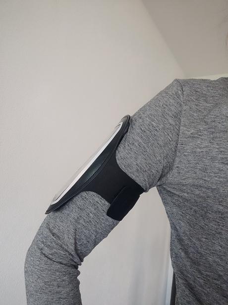 Puzdro na telefón cez rameno,