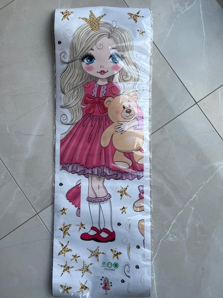 Krásne nálepky na stenu do dievčenskej izbičky, 