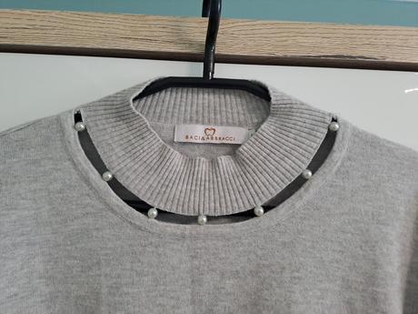 Pulóvrik a perličkami s/m/l, s