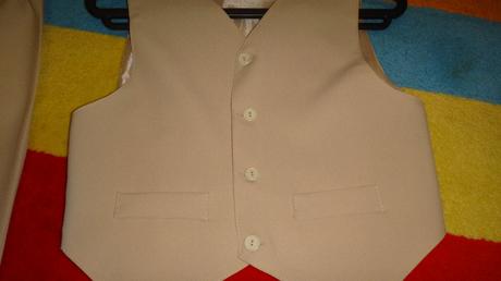 Oblečenie na 1. sväté prijímanie, 140