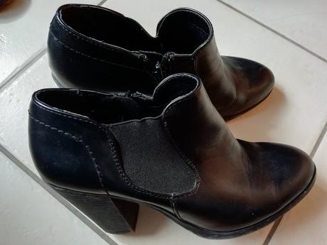 Kotnikove topanky, 38