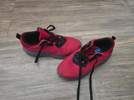 Tenisky č.32, adidas,32