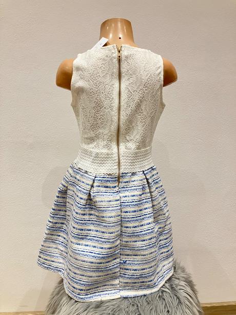 Dievčenské elegantné šaty (122-128), 122