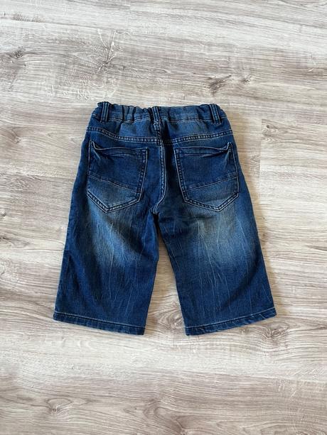 Šortky, chapter young,152