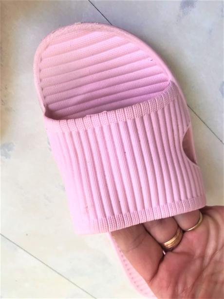 Odpružené kvalitné šľapky, 37