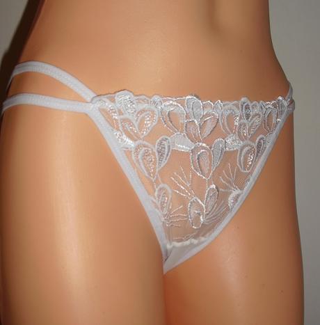 Vysivane tangaciky, s