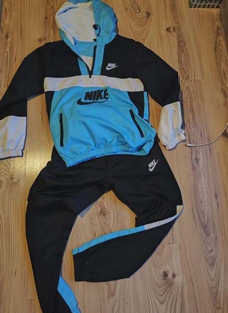 Nike súprava unisex veľ.128//140, nike,128