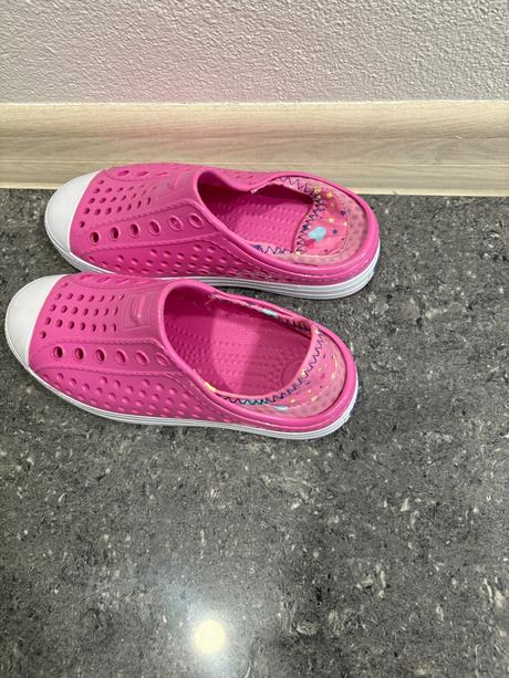 Skechers, skechers,32