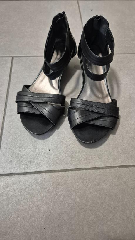 Bata sandalky 38, baťa,38