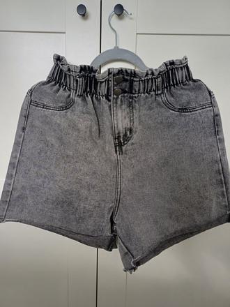 Kratasy, 40