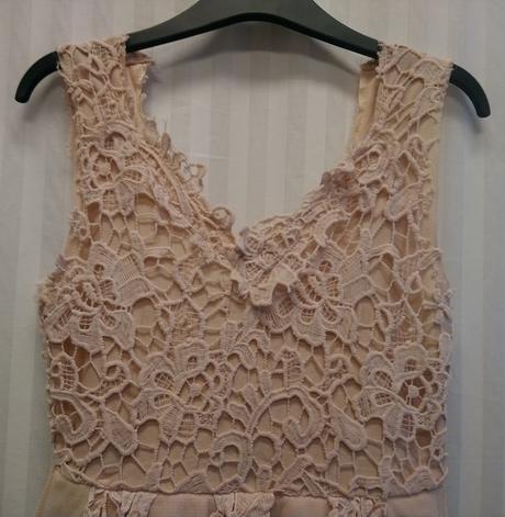 Kostým krémové šaty, 140-152 cm, 