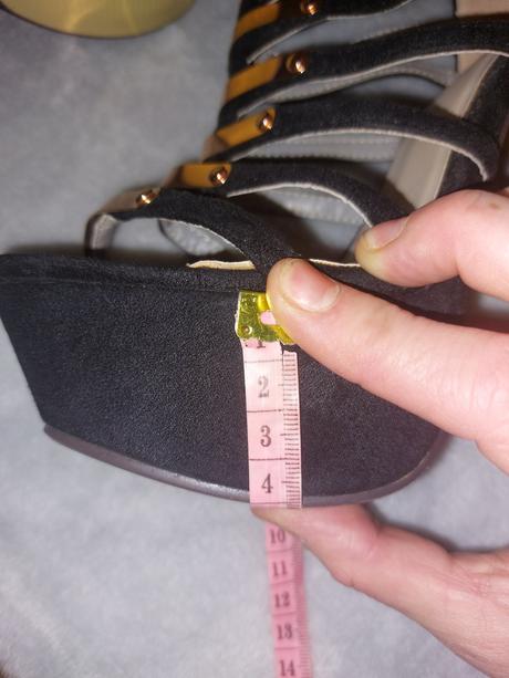 Vysoké platformy, 37