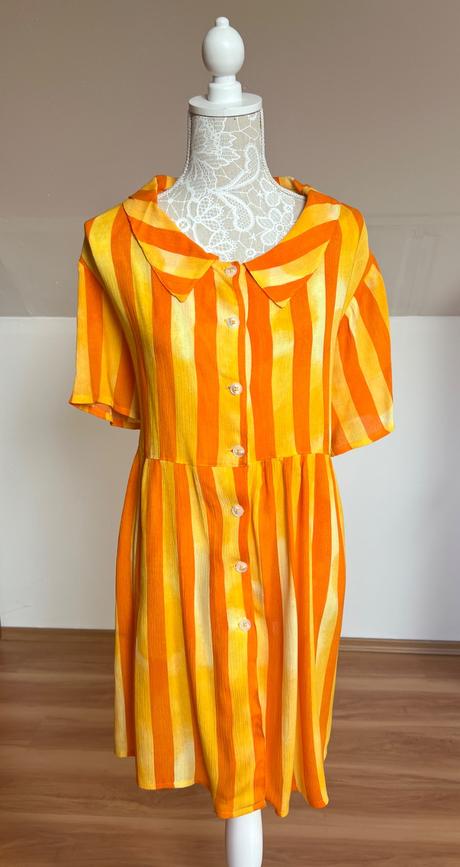 Pásikované šaty, l