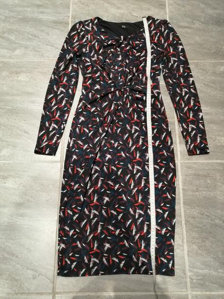 Pestré elastické šaty faf v34, zaujímavé riasenie, f&f,34