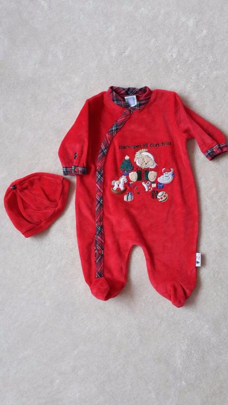 Vianočné dupačky s čiapočkou, 62