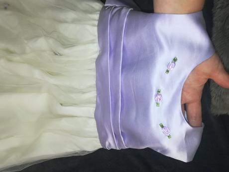 Šaty príležitostne, 98