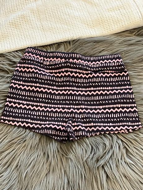 Dievčenské šortky s fodričkami so cute (80), 80