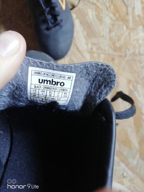 Kopačky umbro a, 35