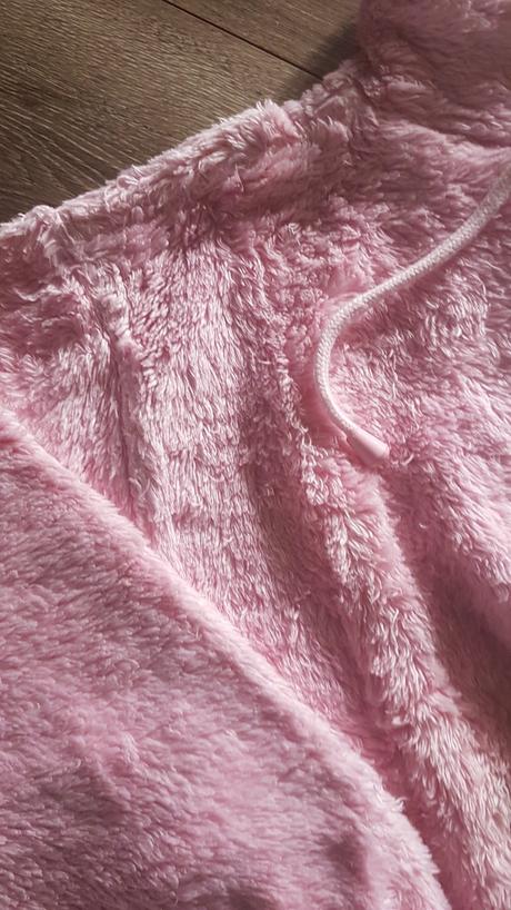 Chlpatá mikina/bundička zn.deal, xs