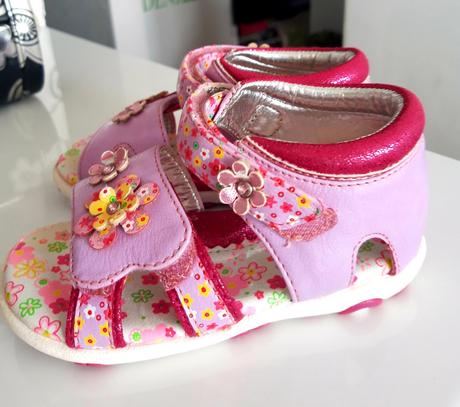 Ortopedicke sandalky, 22