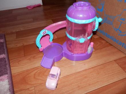 Garáž polly pocket,