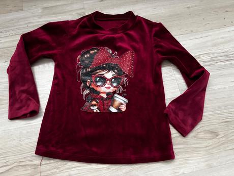 Zamatovè tričko, 128