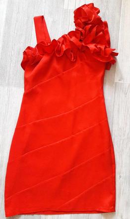 Šaty asymetrické, 40