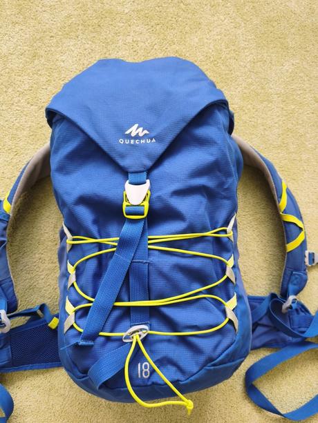 Turistický batoh detský 18l quechua mh500,