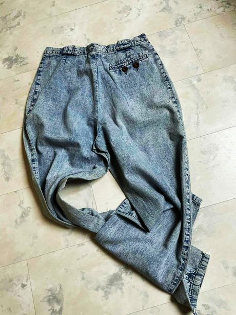 Tenšie trendové rifle s vysokým pásom, m