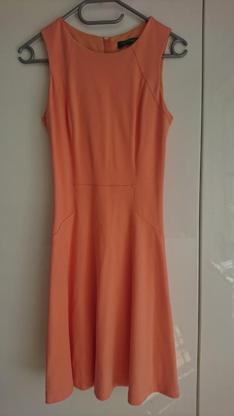 Guess by marciano krásne šaty  40/s, guess,s