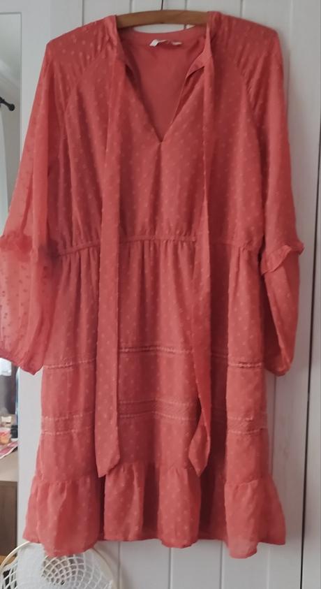 Originálne šaty, clockhouse