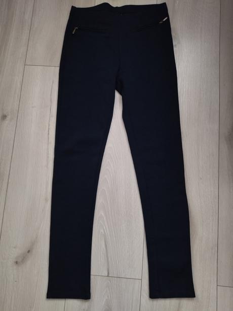 Legínové nohavice, 152