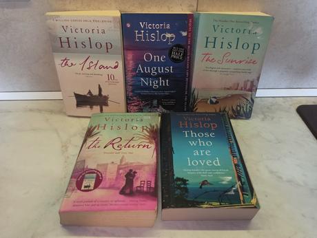 Victoria hislop v anglictine,