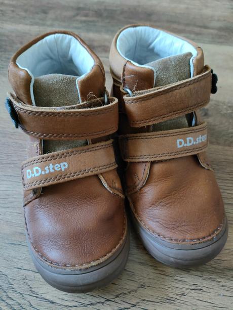 Dievčenské topánky, 28
