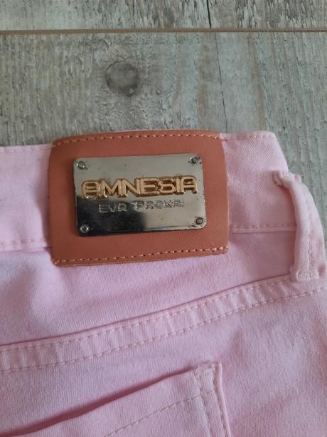 Krásne nohavice amnesia xs-s, s