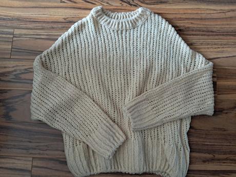 Ležérny svetrík, s